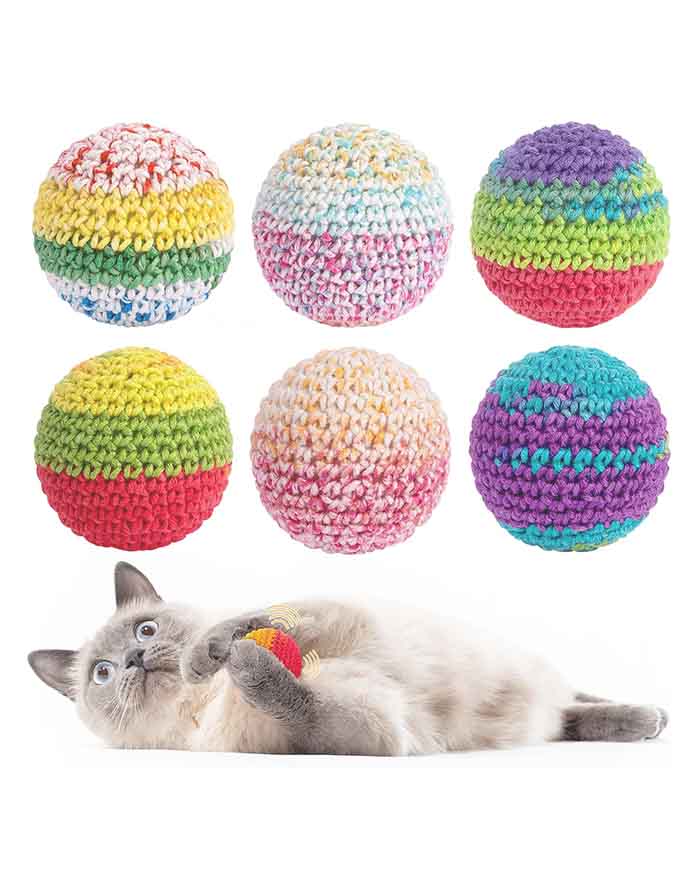 Retro Shaw Woolen Yarn Cat Toy Balls with Bell – Interactive Chew & Play Balls for Kittens and Indoor Cats image
